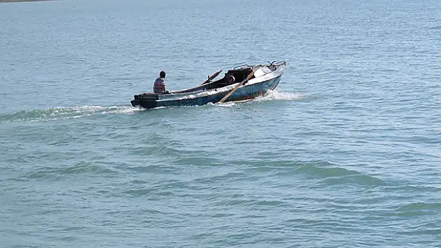 Beyşehir Gölü'ndeki balıkçılara destek