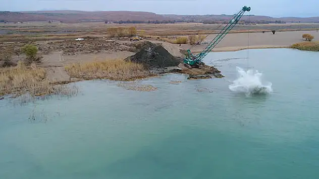 Beyşehir Gölü'nün Karaburun plajı büyüyecek