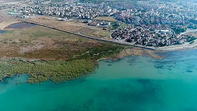 Beyşehir Gölü'nün temizliği için imzalar atıldı