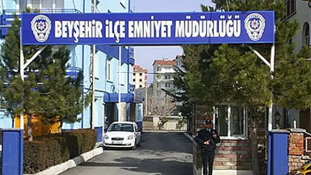 Beyşehir İlçe Emniyet Müdürü ile 2 rütbeli polis tutuklandı