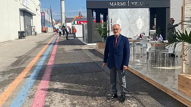 Beyşehir'in doğal taş ve mermeri İtalya'daki fuarda yer aldı
