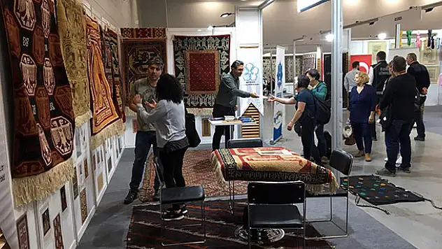 Beyşehir'in el dokuması Selçuklu halıları görücüye çıktı