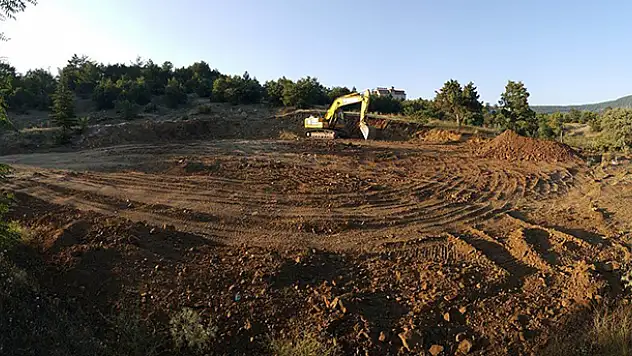 Beyşehir'in Huğlu Mahallesi yeni halı sahasına kavuşuyor