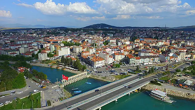 Beyşehir'in nüfusu 73 bin 768 oldu