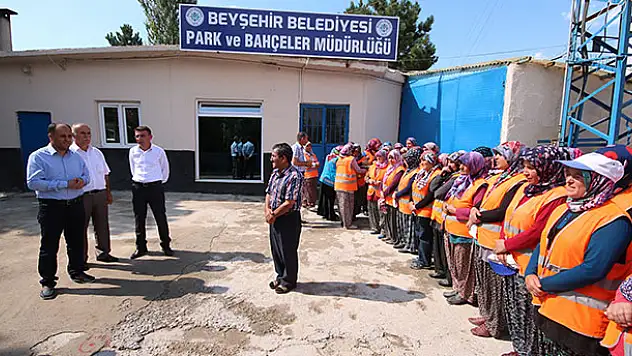 Beyşehir'in park ve bahçeleri kadınlara emanet