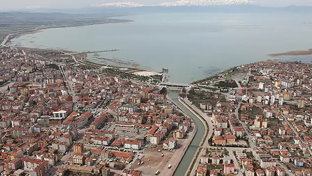 Beyşehir inşaat sektörünün yıldızı oldu
