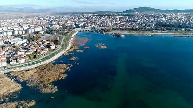Beyşehir Kaymakamlığı 'evde kalın' çağrısını yineledi