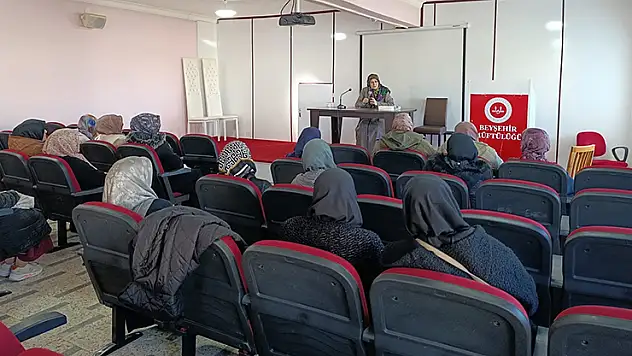 Konya'nın Beyşehir ilçesinde cenaze hizmetleri alanında eğitim kursu açıldı