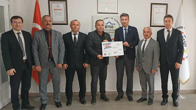Beyşehir'de ihtiyaç sahibi öğrencilere destek
