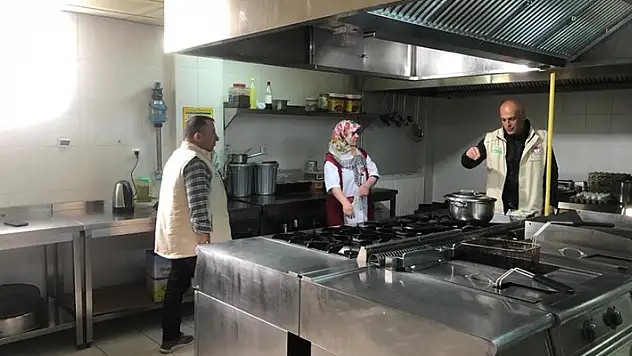 Beyşehir'de kafeterya, büfe, yemekhaneler denetlendi
