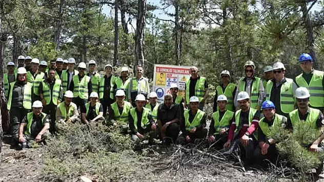 Beyşehir'de ormancılar ağaç kesim tekniklerini öğrendi