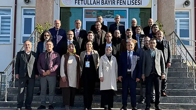 Beyşehir'de proje okul müdürlerinin katılımıyla toplantı gerçekleştirildi