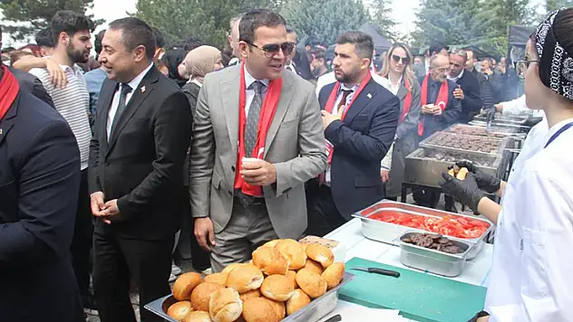 Beyşehir'de yöresel lezzetler görücüye çıkarıldı