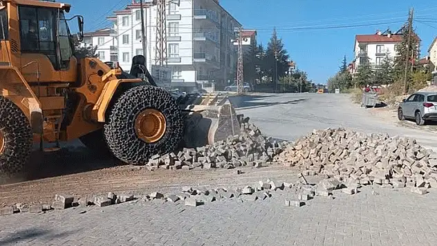 Beyşehir'in dört bir yanında hizmet mesaisi sürüyor