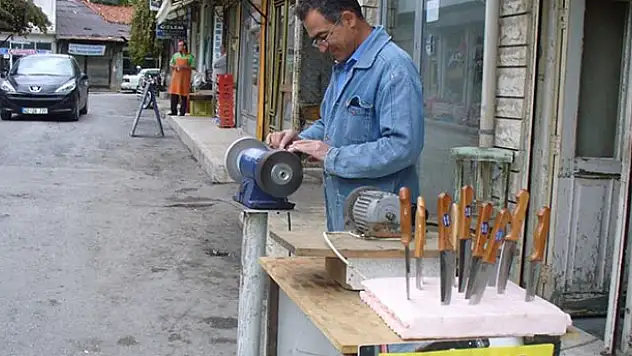 Bıçakçıların mesaisi başladı!