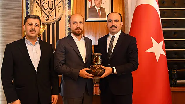 Bilal Erdoğan'dan Konya Büyükşehir Belediye Başkanı Altay'a ziyaret