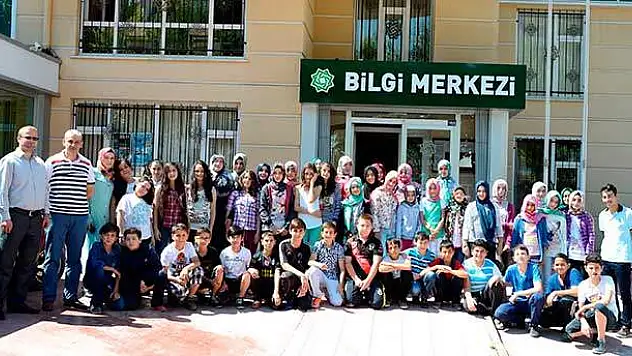 Bilgi Merkezi'nde Yaz Kursu Dönemi