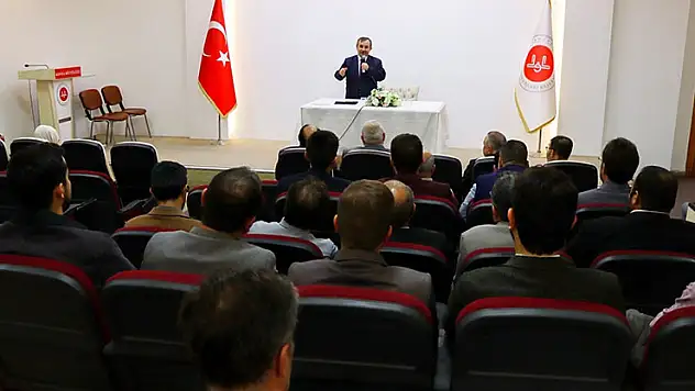 Bilgiyle Güçlü Hizmet projesi seminerleri devam ediyor