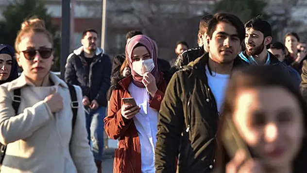 Bilim Kurulu üyesinden korkutan açıklama: İkinci dalga başladı...