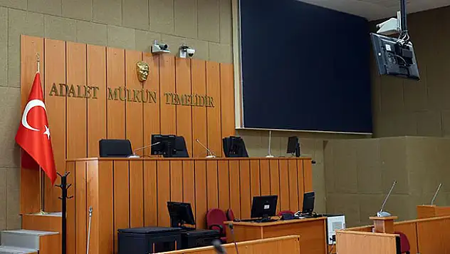 Bilirkişiler denetim altında