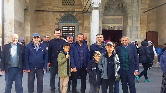 Bimder, Bozkır'da Kalan depremzedeleri Konya'da gezdirdi
