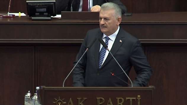 Binali Yıldırım: '14 Ağustos AK Parti'nin kuruluş yıl dönümüdür'