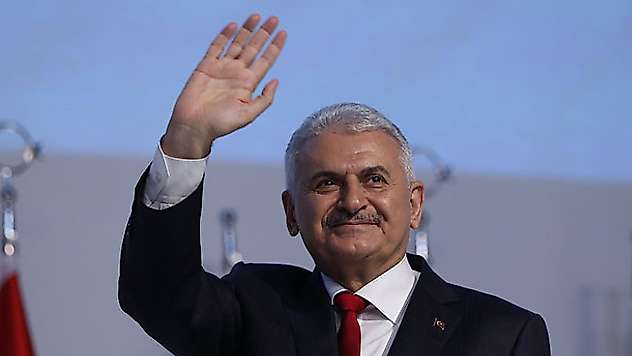 Binali Yıldırım genel başkan olarak son kez seslendi