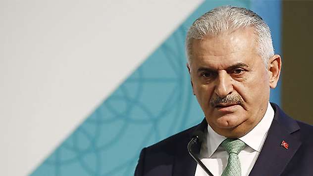 Binali Yıldırım: Yaz tatili olmayabilir!