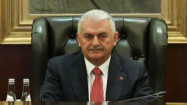 Binali Yılıdırım: '60'ı polis 3'ü asker toplam 208 şehidimiz var'