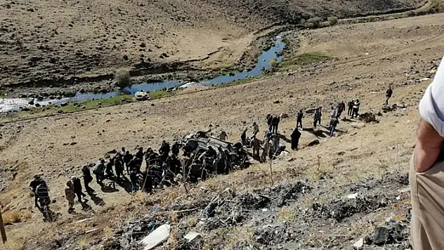 Bingöl'de feci kaza: 3 ölü, 2 yaralı
