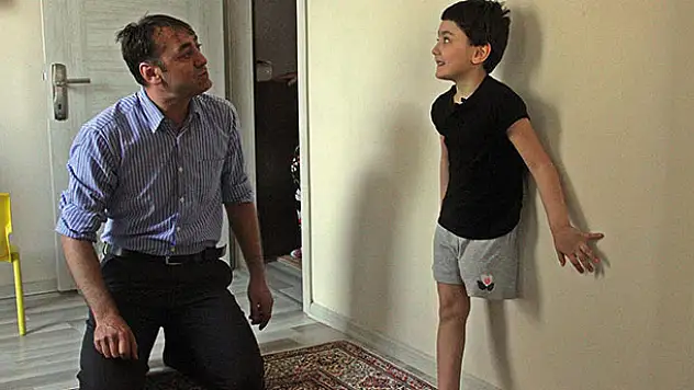 Bir babanın boğazını düğümleyen soru: 'Baba bacağım yok. Koşabilecek miyim?'