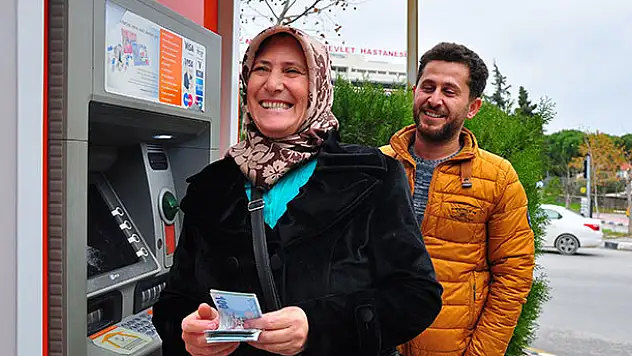 Bir harf yüzünden 7 yıl sonra emekli oldu