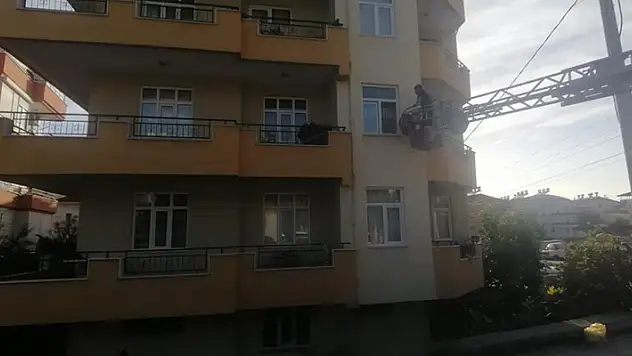 Bir kadının 'Eşime ve oğluma ulaşamıyorum' ihbarı polisi alarma geçirdi! Bakın ne halde bulundular
