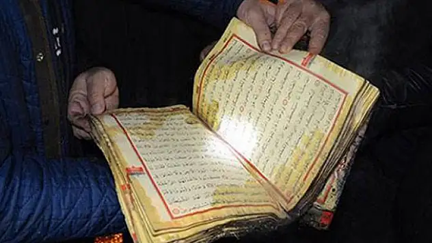 Bir tek 'Kur'an'ı Kerim' yanmadı!
