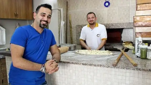 Biri Bizi Gözetliyor (BBG) Melih artık pideci