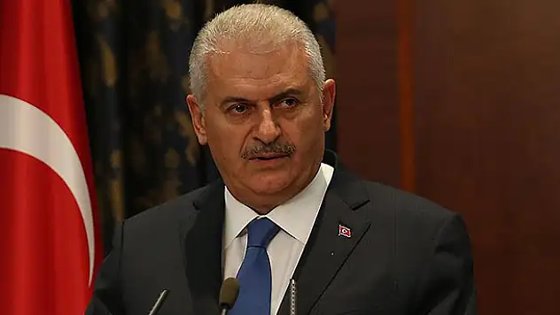 Birliğimize kasteden bütün o kirli oyunlar beyhudedir