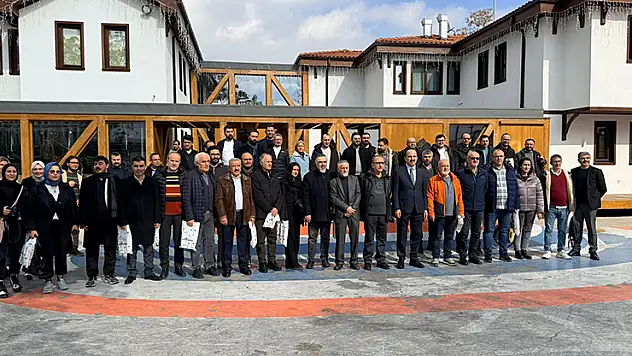 Bisikletin cazibesi Konya'nın kalbinde atıyor