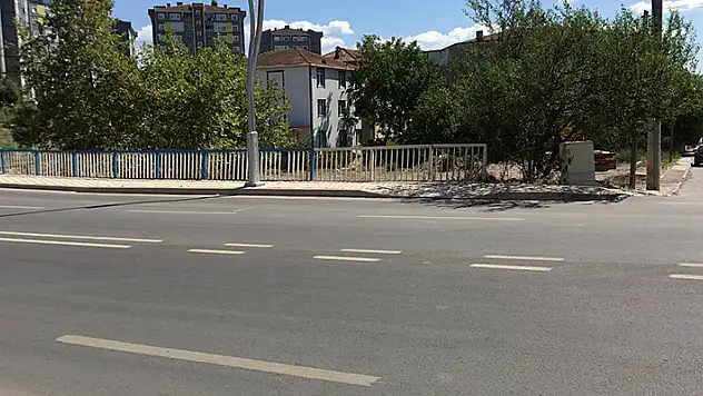 Bisikletle işe giderken düştü, hastanede öldü
