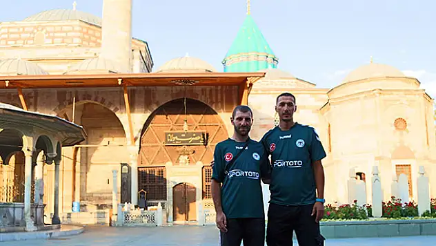 Bisikletli hacı adayları Konya'da