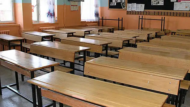 Bismil'de sahte diplomalı 4 öğretmen görevden alındı