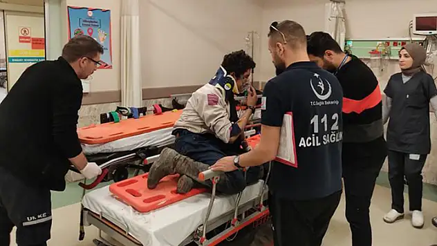 Bitlis'te kaçak göçmenleri taşıyan minibüs takla attı: 4 ölü, 25 yaralı