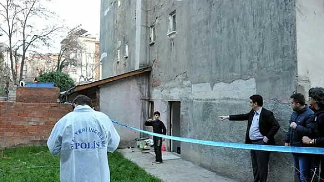 Boğazına çamaşır ipi dolanan Iraklı çocuk öldü