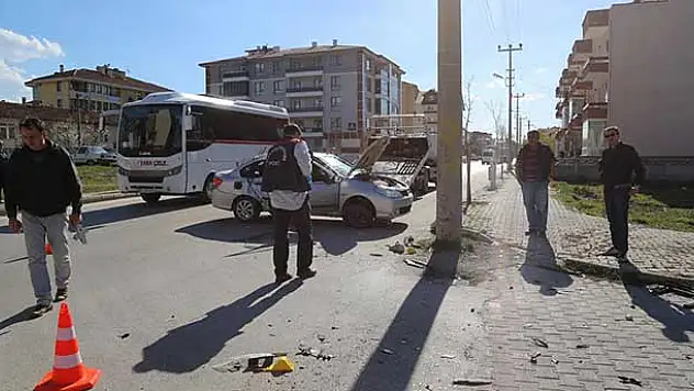 Bolu'da otomobiller çarpıştı: 1 ölü