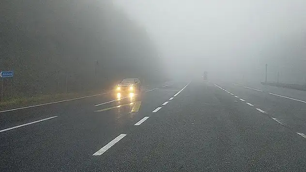 Bolu Dağı'nda sağanak ve sis etkili oluyor
