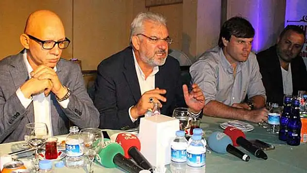 Bölükbaşı: 'Hiç bir futbolcumuza resmi teklif yok'