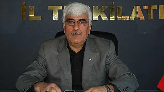 Bölünmenin eşiğine geldi