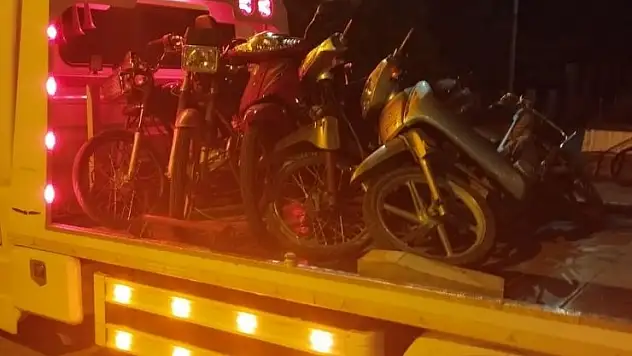 Bolvadin'de 20 motosiklet trafikten men edildi
