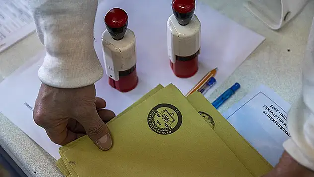 Bomba anket! Bu pazar seçim olsa hangi partiye oy verirsiniz?
