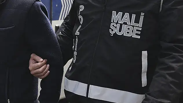 Borsa işlemlerinde usulsüzlük yaptıkları iddiasıyla 7 şüpheli hakkında gözaltı kararı