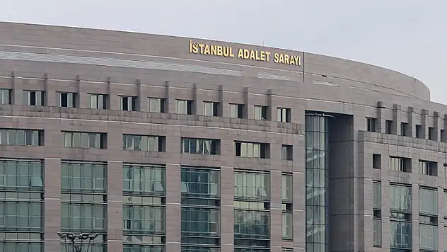 Borsa İstanbul'da manipülasyon soruşturmasında iki holdinge kayyum atandı